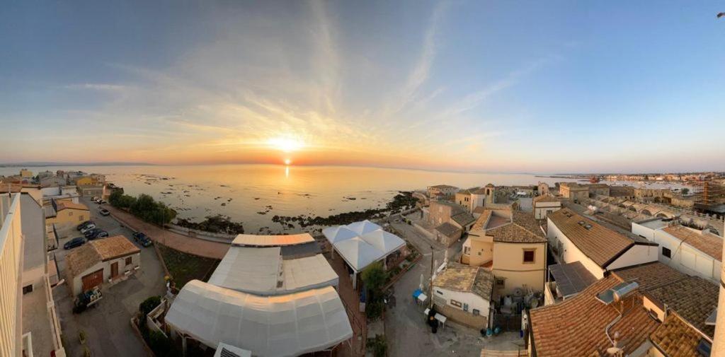 Отель Casa Maritri Locazione Turistica Марцамеми Экстерьер фото